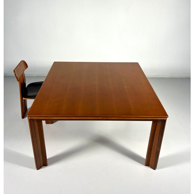 Molteni Square Dining Table by Afra & Tobia Scarpa for Molteny, 1970s For Sale - Image 4 of 5