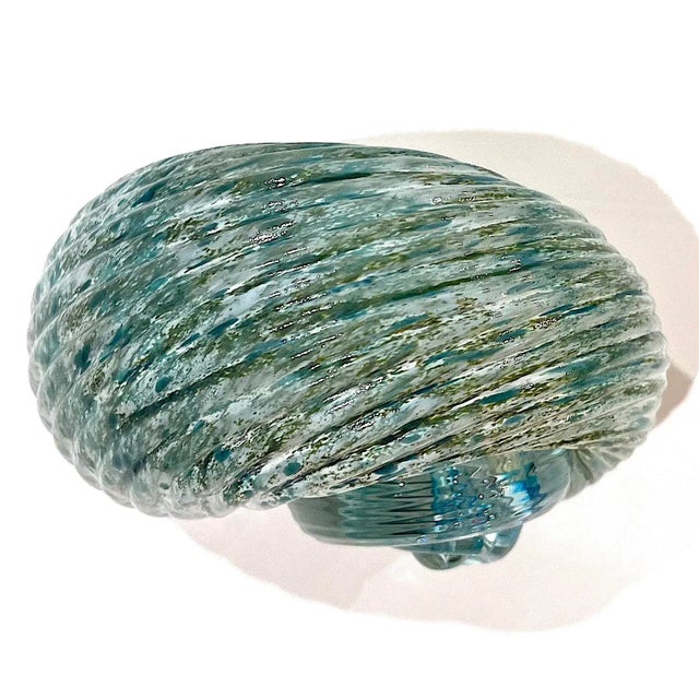 Glass 1980s Blown Glass Nautilus Shell Paperweight by Michelle Kaptur For Sale - Image 7 of 8