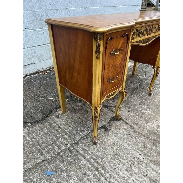 Early 20th Century Antique French Provincial Style Burlwood and Walnut Vanity Dressing Table With 3 Fold Mirror. For Sale - Image 4 of 12