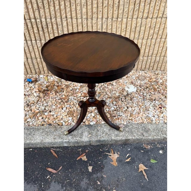 Antique George III Style Mahogany Pedestal Scalloped Edge Round Drum Side Table For Sale In Washington DC - Image 6 of 10