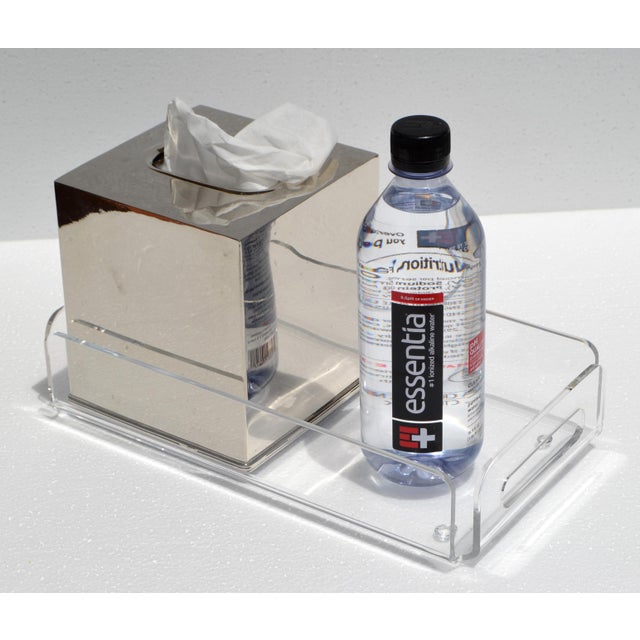 1980s Mid-Century Modern Dorothy Thorpe Style Serving Tray, Platter or Butler Tray in Clear Lucite with Handles. The...