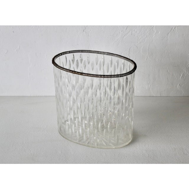 Mid-Century Modern Vintage Textured Oval Lucite Acrylic Waste Basket Brass Beaded Rim For Sale - Image 16 of 16