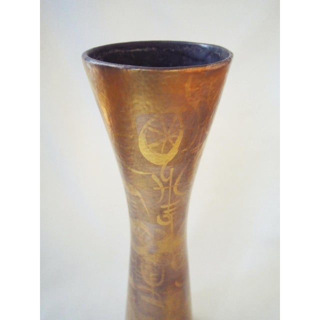 1960s Sascha Brastoff Pottery "More Gold Midas" Tall 20" Vase For Sale - Image 5 of 6