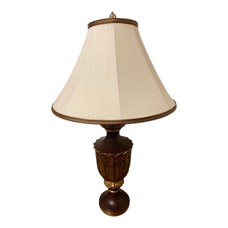 1990s Ethan Allen Banana Leaf Table Lamp For Sale