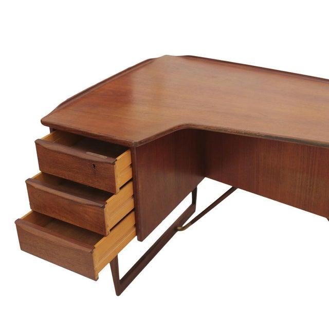 Mid-Century Modern Boomerang Desk attributed to Arne Vodder For Sale - Image 5 of 11