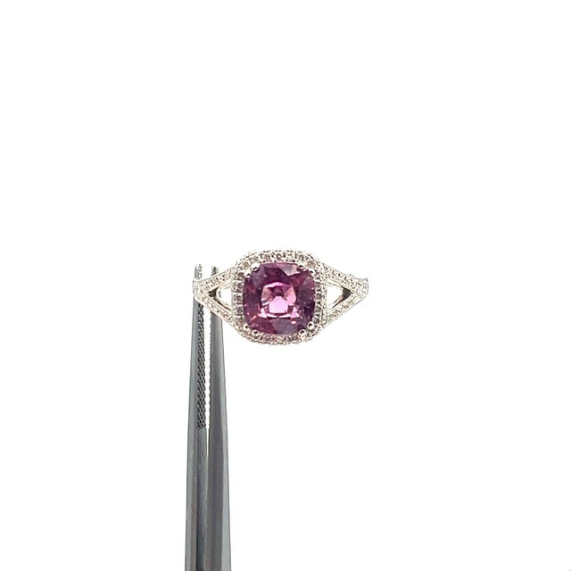 Early 21st Century 3.18 Ct Natural Pink Sapphire & Diamond Ring Size 6.5 For Sale - Image 5 of 6
