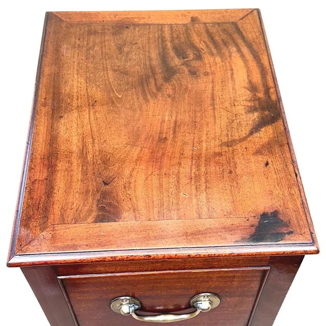 Early 19th Century Regency Mahogany Box Cellarette, 1820 For Sale - Image 5 of 11