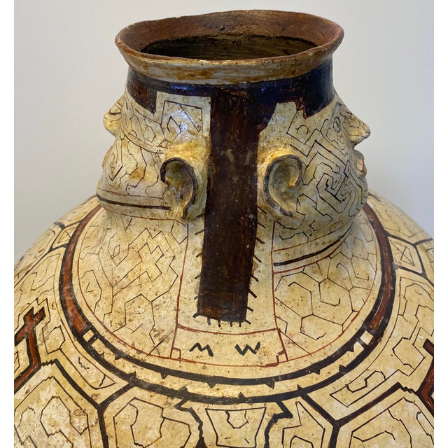 Monumental Amazonian Shipibo-Conibo Anthropomorphic Pottery Vessel For Sale - Image 11 of 11