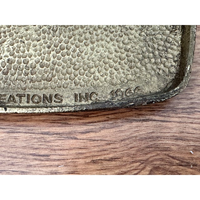 1960s 1966 Terra Sancta Creations Brass Wall Plaque — “Peace to All Who Enter Here” For Sale - Image 5 of 5