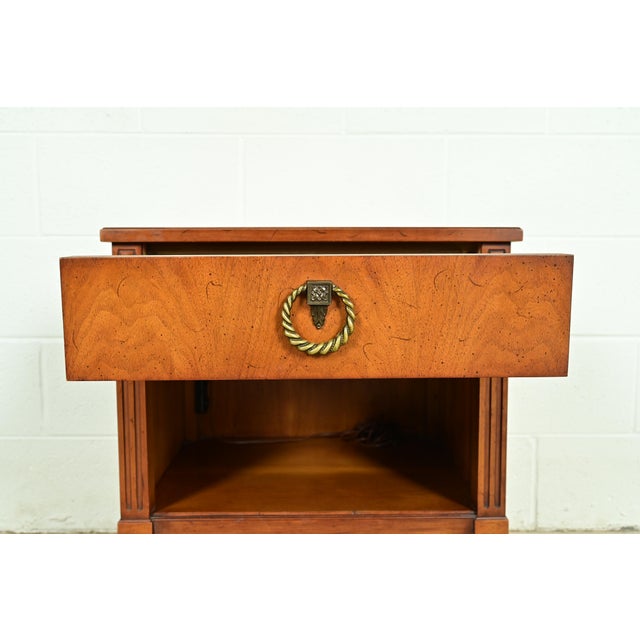 Brown Henredon French Regency Louis XVI Carved Walnut Nightstand, Circa 1960s For Sale - Image 8 of 18