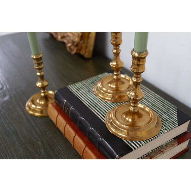 Antique Danish Brass Candlesticks from Næstved, 1780s, Set of 3 For Sale - Image 11 of 14