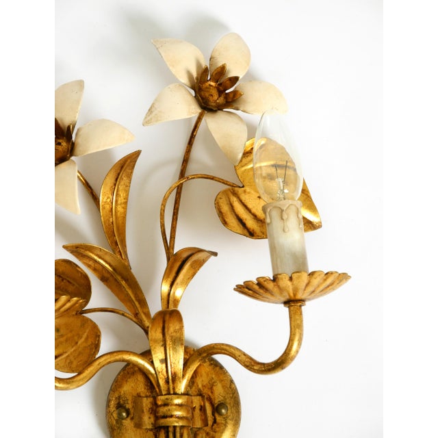 Gold-Plated and Hand-Painted Florentine Wall Lamp with Two Sockets, 1960s For Sale - Image 10 of 18
