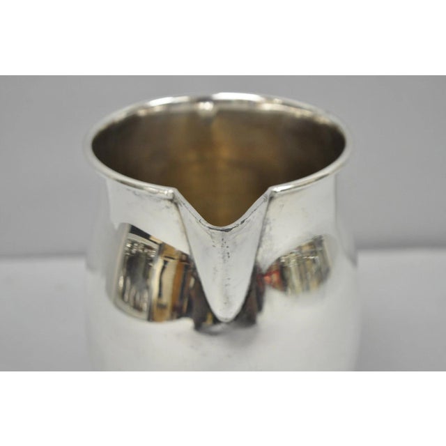 Sheffield Vintage Silver Plated Copper Bulbous Lemonade Beverage Restaurant Water Pitcher For Sale - Image 4 of 11