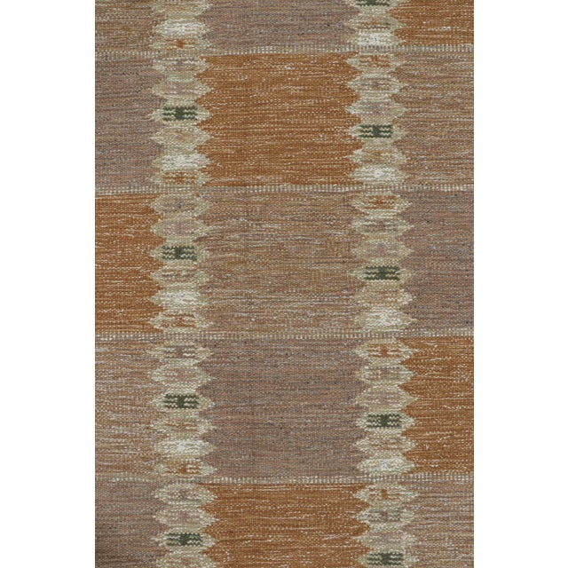 Mid-Century Modern Rug & Kilim’s Oversized Scandinavian Style Rug in Beige-Brown Geometric Patterns For Sale - Image 3 of 8