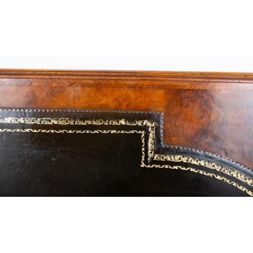 Georgian Revival Walnut Pedestal Gentleman's Desk For Sale - Image 4 of 9