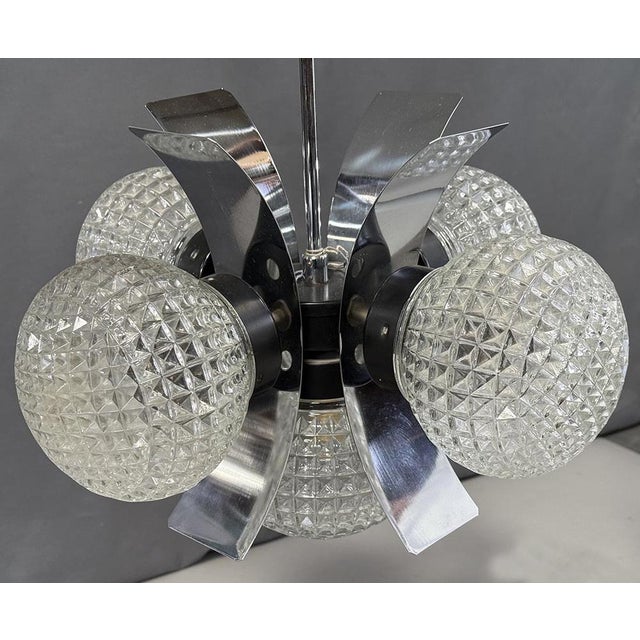 1970s Mid-Century Modern Chrome Plating and Glass Pendant Lamp, 1970s For Sale - Image 5 of 6