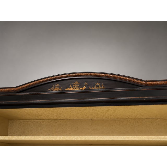 Wood 19th Century, English Black Chinoiserie Decorated Bi-Fold Door Cabinet For Sale - Image 7 of 10