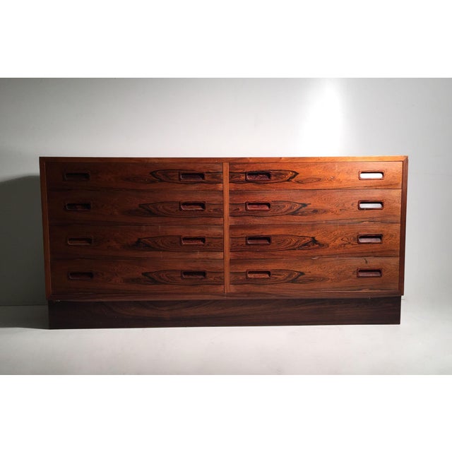 Mid 20th Century Danish Modern Signed Poul Hundevad Rosewood Dresser Sideboard For Sale - Image 5 of 12