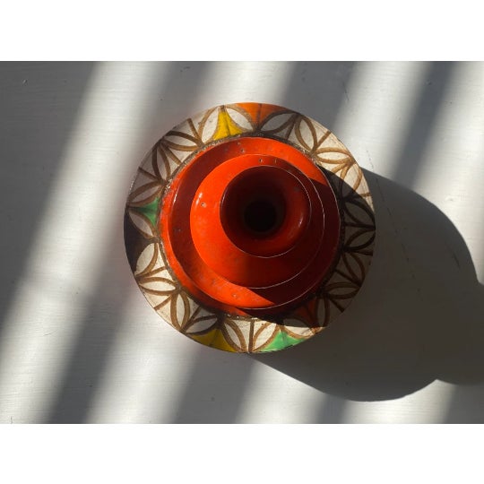 Mid-Century Modern Mid-Century Modern Orange Vase With Geometric Detail by Aldo Londi for Bitossi, Circa 1960s For Sale - Image 3 of 6