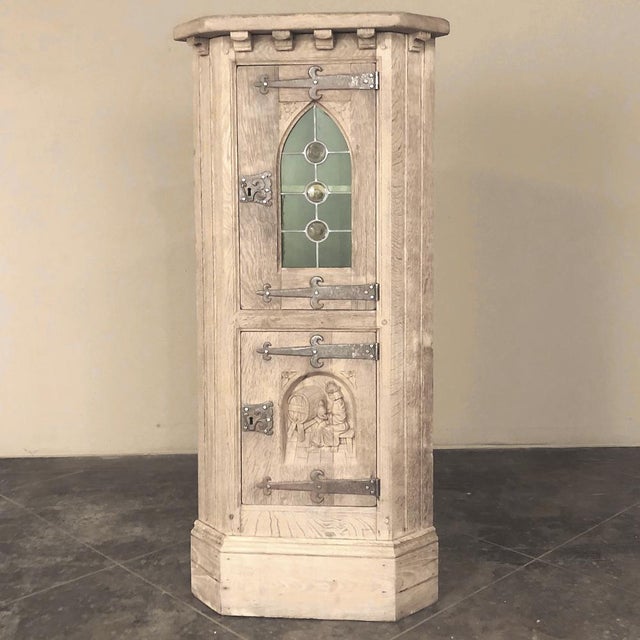 Pair Rustic Gothic Revival Oak Corner Wine Cabinets ~ Vitrines For Sale - Image 14 of 17