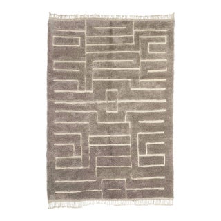 Maze-Pattern Hand-Knotted Moroccan Wool Rug | 11'3" X 7'9" | One of a Kind For Sale