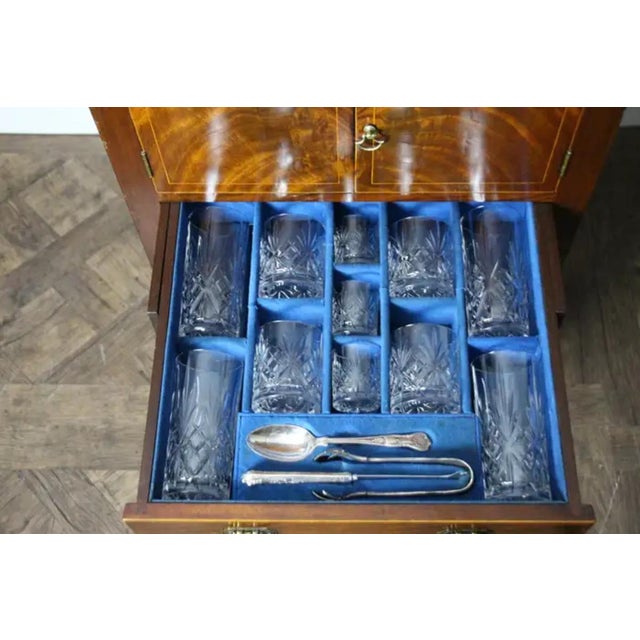 Rising Drink Cabinet, 1920 For Sale - Image 4 of 18