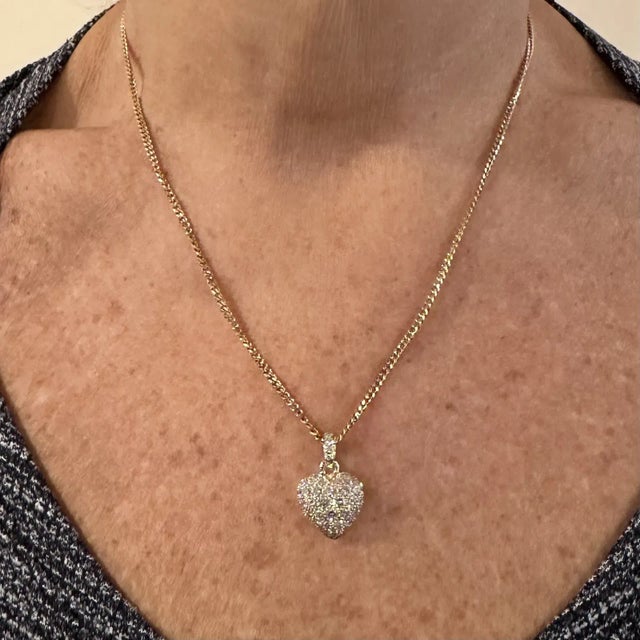 Contemporary Cartier 18k Yellow Gold 2ct Diamond Pavé Large Heart Pendant Necklace For Sale - Image 3 of 11