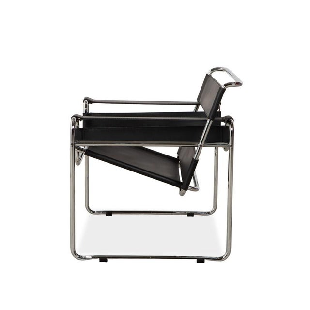 Vintage Bauhaus Wassily Armchair in Black Leather by Marcel Breuer for Knoll Inc. / Knoll International For Sale - Image 11 of 12