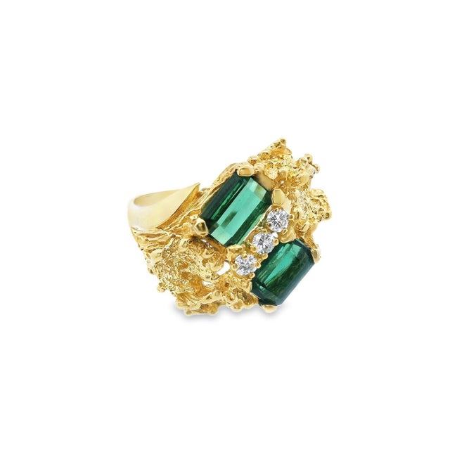 Contemporary 1980s Textured 18k Yellow Gold Green Tourmaline & Diamond Ring, Size 8.75 For Sale - Image 3 of 10