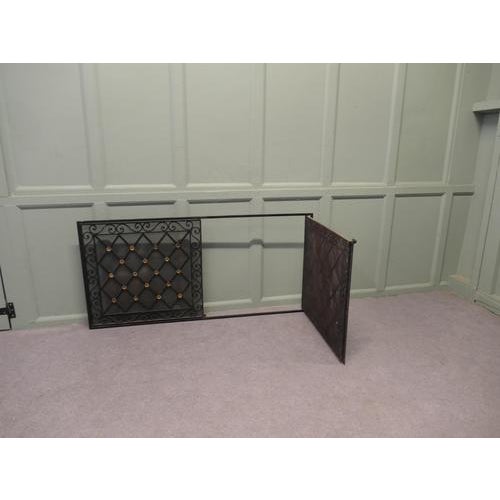 Large Fixed Wrought Iron Fire Guard For Sale - Image 3 of 8