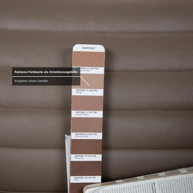 Wing Armchair in Leather from BoConcept For Sale - Image 11 of 16