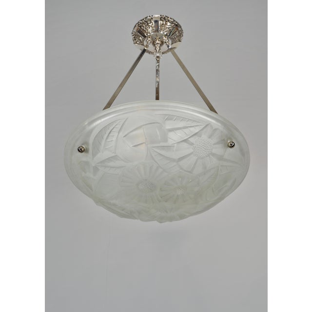 Degué A nice French art deco pendant made around 1930 in nickel plated bronze or solid brass. It holds a bowl by Degué in...