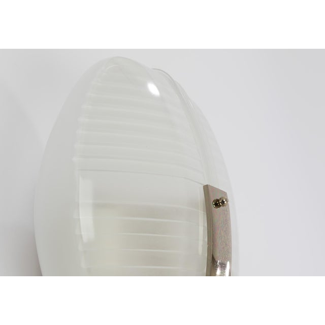 Artemide Lambda Wall Lamp in Metal and Glass by Vico Magistretti for Artemide, 1960s For Sale - Image 4 of 6