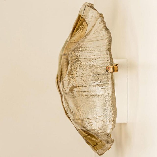 White Amber and Clear Glass Wall Light attributed to J. T. Kalmar, 1970 For Sale - Image 8 of 13