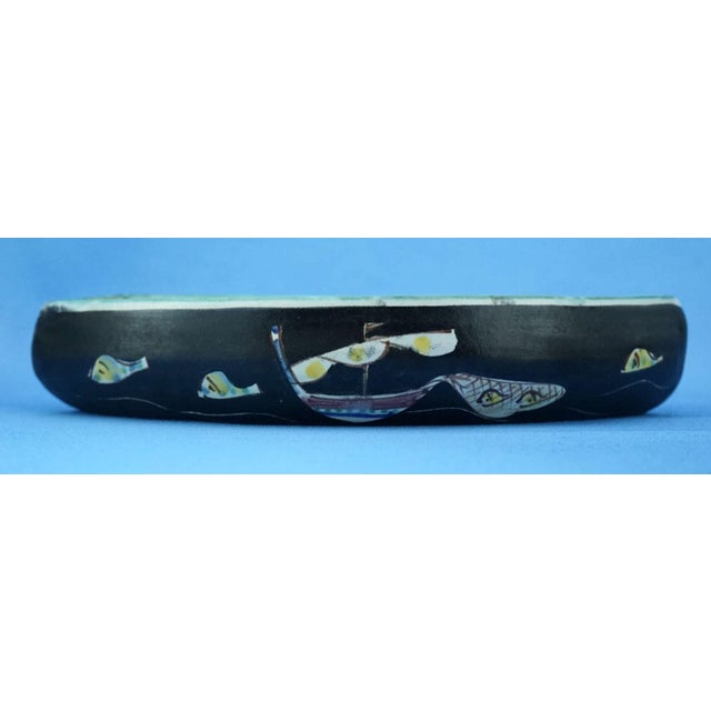 MEASUREMENTS: Height: 4.3 cm; Width: 23 cm; Depth: 3.7 cm; Weight: 0.268 kg Wonderful crescent-shaped planter, made of...