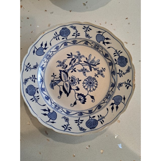 English 1900s Blue Onion Pattern Plates - Set of 10 For Sale - Image 3 of 12