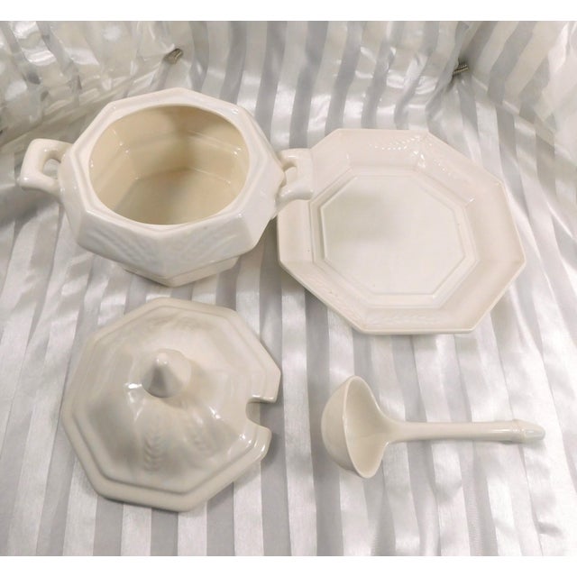 1950s 1950s White Unmarked Soup Tueen With Matching Lid, Underplate and Ladle For Sale - Image 5 of 5