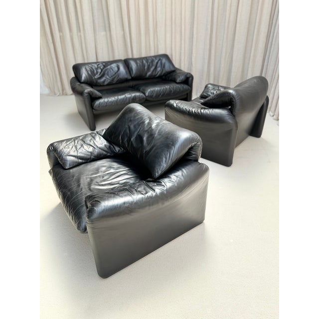 Early Edition Maralunga Sofa and Lounge Chairs by Vico Magistretti for Cassina, Italy, 1970s, Set of 3 For Sale - Image 3 of 13