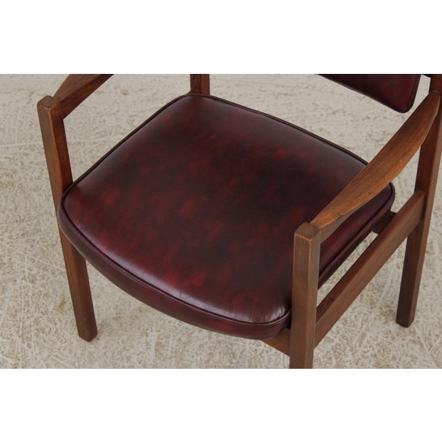 Pair of Jens Risom Mid Century Modern Walnut Armchairs For Sale - Image 10 of 16