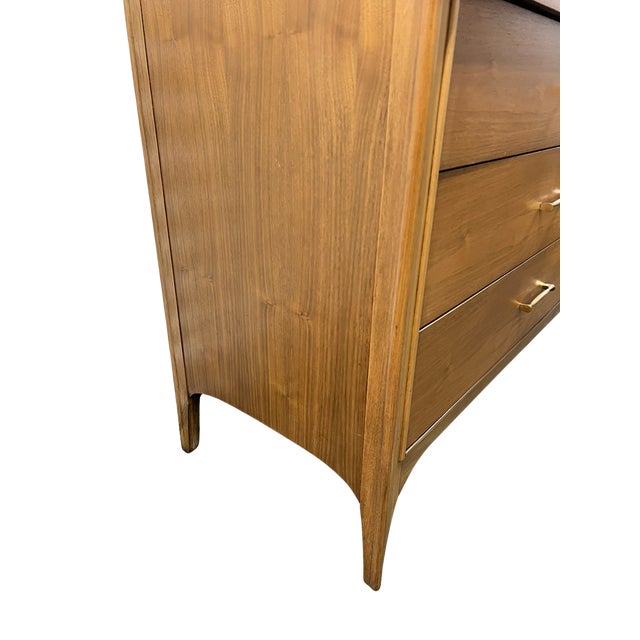 Wood Vintage Mid Century Modern "Perspecta" Highboy 5 Drawer Tall Dresser by Kent Coffey For Sale - Image 7 of 14