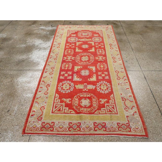 Galerie Shabab Collection Early 20th Century East Turkestan Khotan Rug For Sale - Image 4 of 10