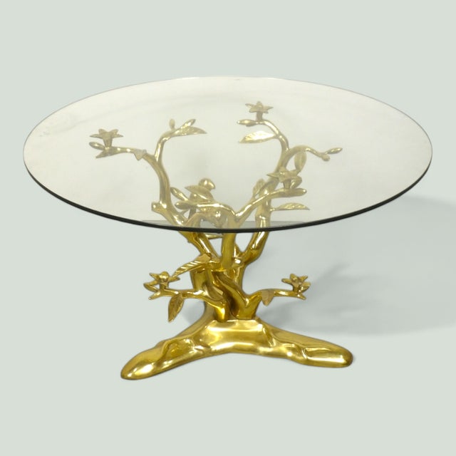 Gold Bird Side Table in Brass with Glass Top by Willy Daro, 1970s For Sale - Image 8 of 9