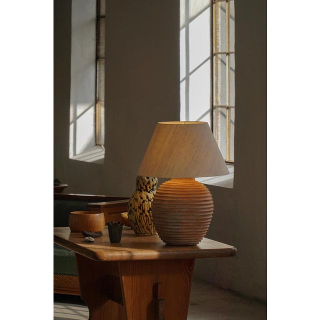 Mid-Centur French Ringed Terracotta Ceramic Table Lamp, 1970s For Sale - Image 10 of 17