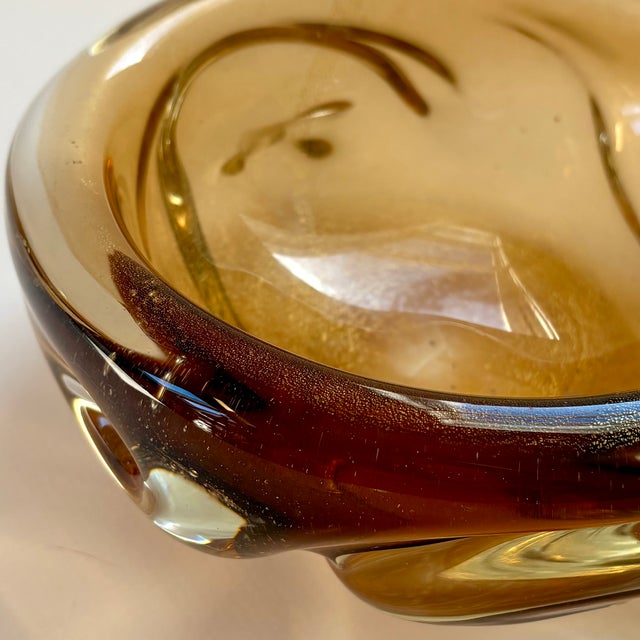 Glass 1950s Amber & Gold Flecked Art Glass Bowl in the Style of Archimede Seguso For Sale - Image 7 of 7