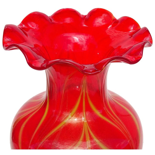 Murano Murano Venetian Vintage Red Yellow Pulled Feather Gold Leaf Italian Art Glass Ruffle Rim Flower Vase For Sale - Image 4 of 10