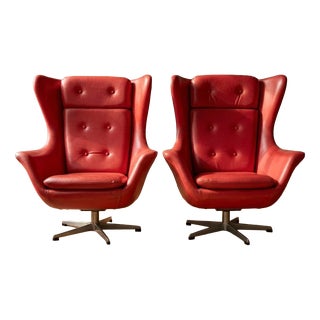Scandinavian Modern High-Back Swivel Lounge Chairs in Leather & Aluminum from UP Závody Rousínov, Czechoslovakia, 1960s, Set of 2 For Sale