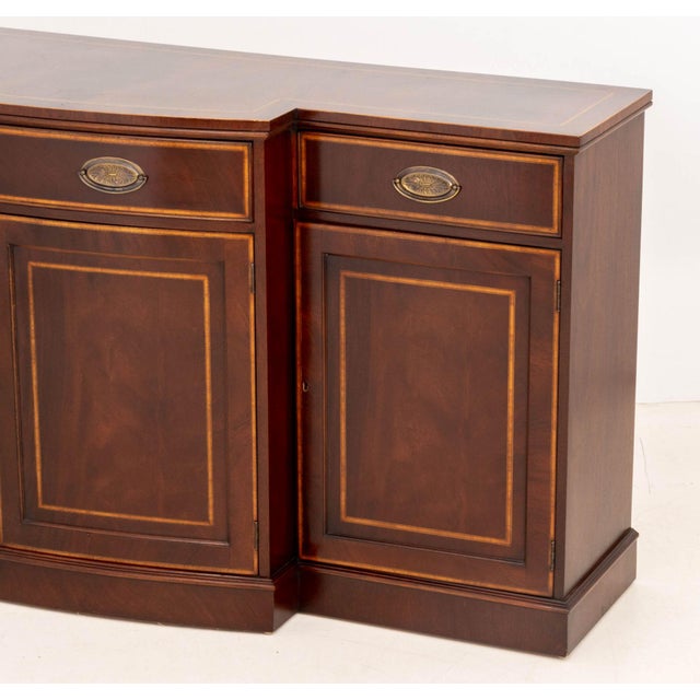 George III Style Flame Mahogany Breakfront Sideboard For Sale In New York - Image 6 of 9