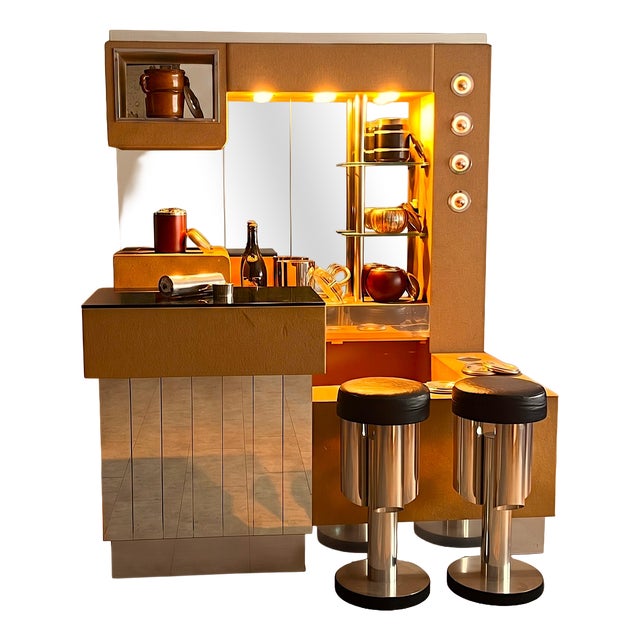 Italian Modern Dry Bar Unit with Mirror, Brass Accents and Stools, 1970s, Set of 3 For Sale