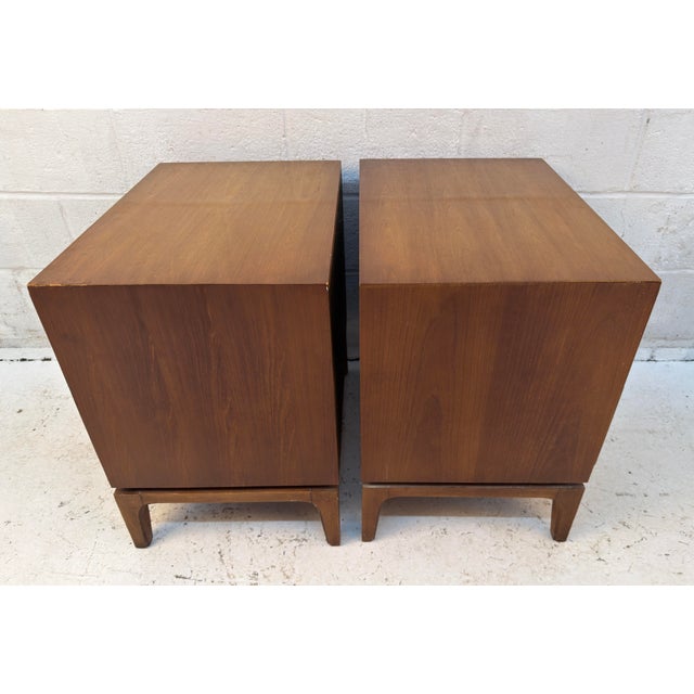 Mid-Century Walnut and Burlwood Arched Nightstands by Thomasville, Pair For Sale - Image 11 of 14