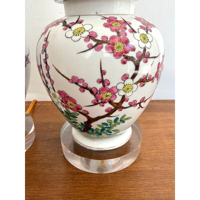 Mid 20th Century Chinese Plum Blossom Temple Jar Table Lamp on Lucite Bases - a Pair For Sale - Image 6 of 10